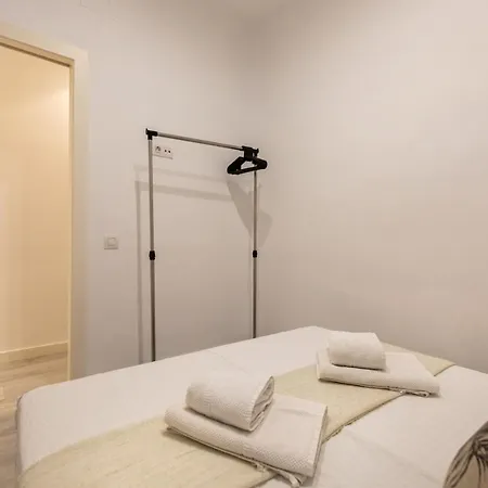 Pere Serafi 2 Bedroom Apartment Barcelona Exterior photo