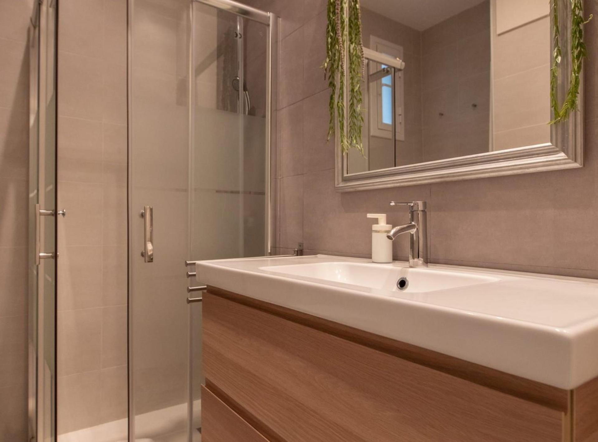 Appartement Pere Serafi 2 Bedroom Barcelona