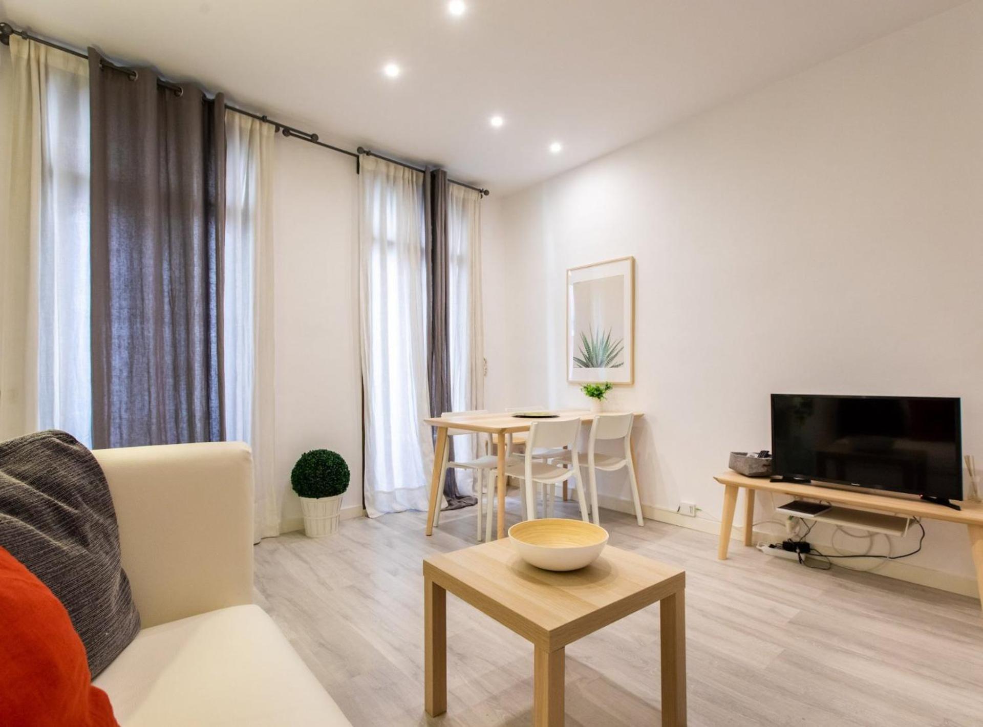 Pere Serafi 2 Bedroom Appartement *
