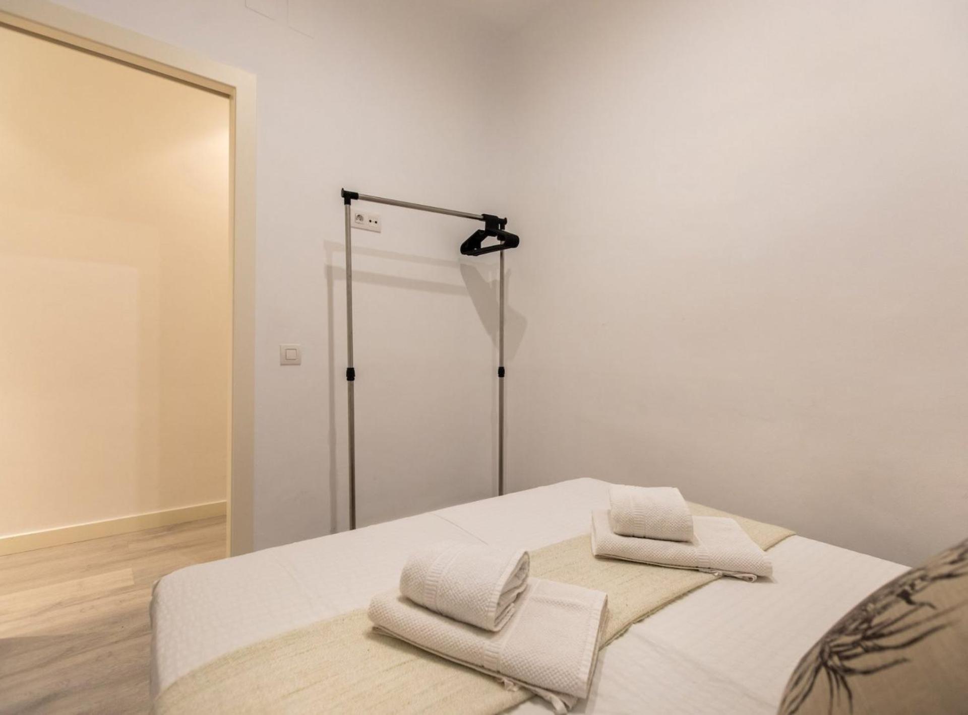 Pere Serafi 2 Bedroom Appartement Barcelona